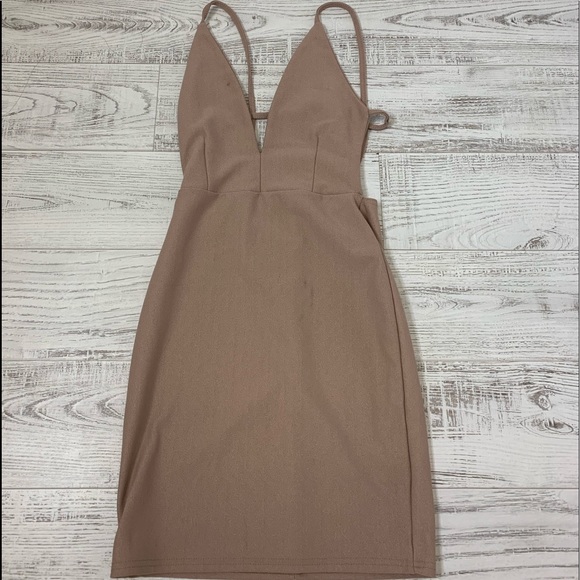 Tan dress - Picture 1 of 2